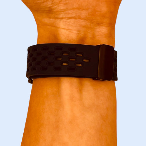 black-magnetic-sports-garmin-fenix-5-watch-straps-nz-magnetic-sports-watch-bands-aus