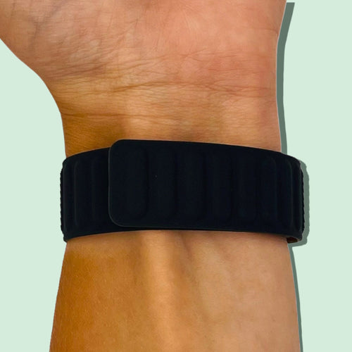 black-vaer-range-watch-straps-nz-magnetic-silicone-watch-bands-aus